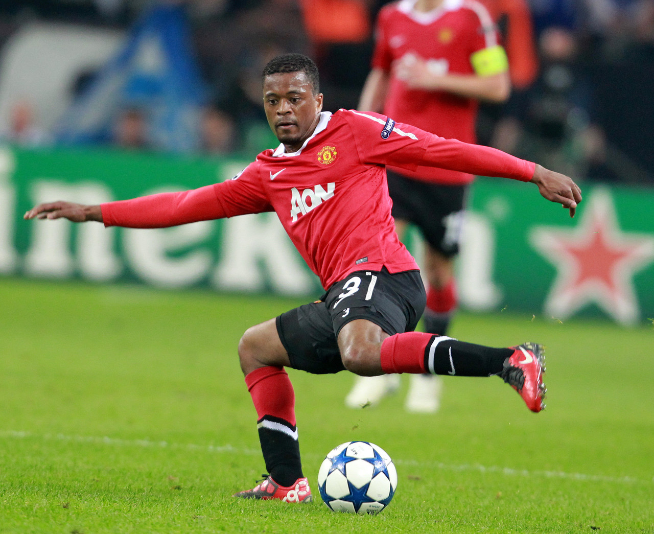 個更加包容 個更加包容